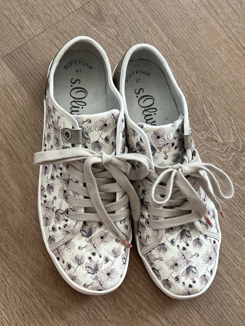 s.Oliver Women's Floral Low Top Lace-Up Sneakers Cushioned White/Gray 10 EU 41